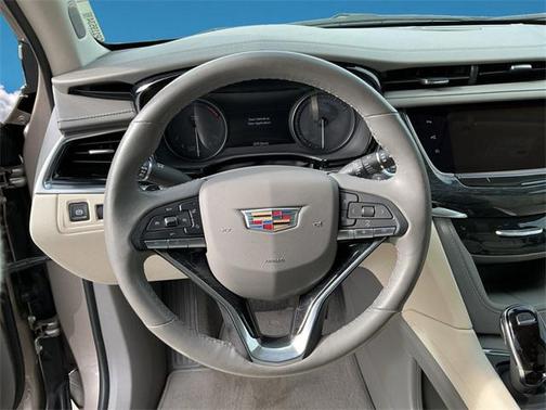 2023 Cadillac XT6 Premium Luxury FWD