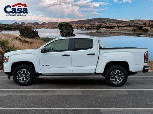 2022 GMC Canyon AT4