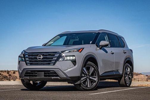 2025 Nissan Rogue SL