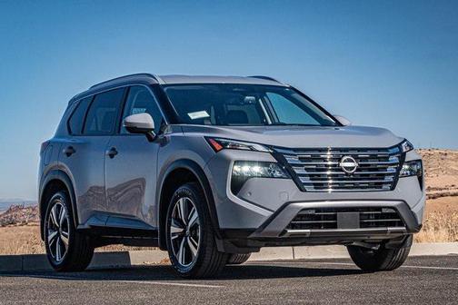 2025 Nissan Rogue SL