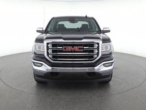Onyx Black 2018 GMC Sierra 1500 SLT