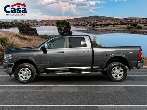 2019 RAM 2500 Laramie Crew Cab 4x4 6'4' Box