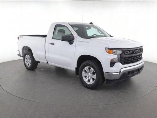 Summit White 2022 Chevrolet Silverado 1500 WT