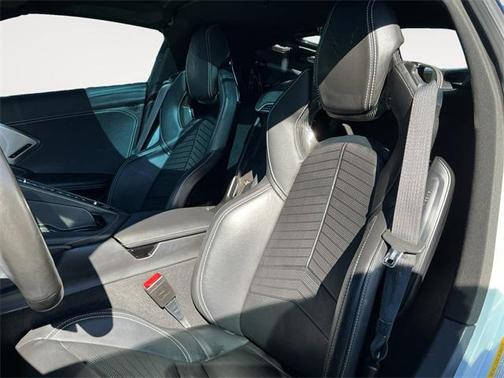 2021 Chevrolet Corvette Stingray w/2LT