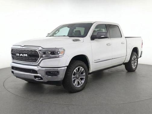 Bright White Clearcoat 2023 RAM 1500 Limited