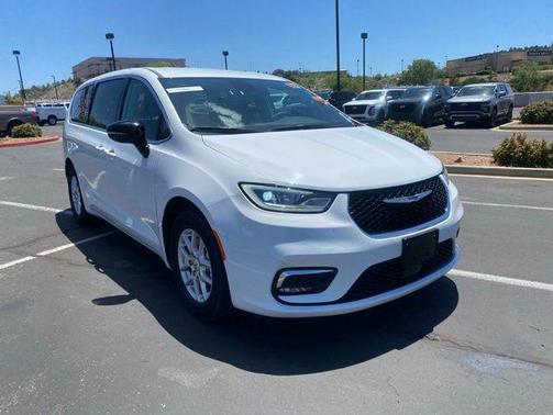 Bright White Clearcoat 2024 Chrysler Pacifica Touring L