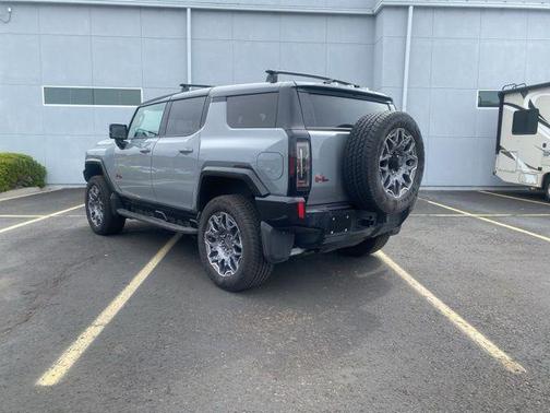 Meteorite Metallic (Grey) 2024 GMC HUMMER EV SUV 3X