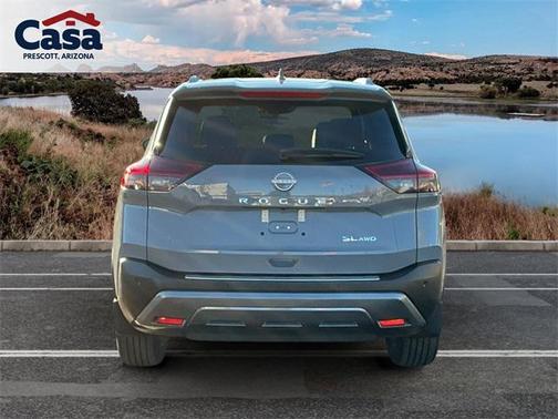 2022 Nissan Rogue SL