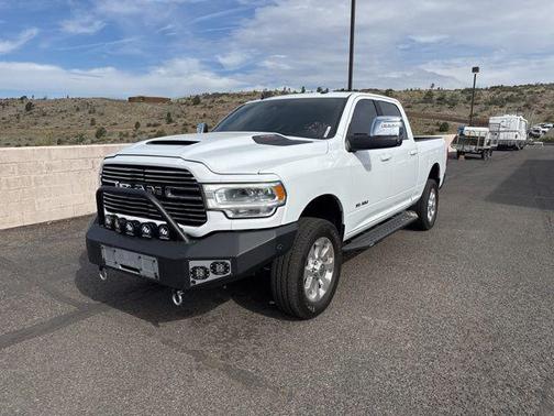 2023 RAM 2500 Laramie Crew Cab 4x4 6'4' Box