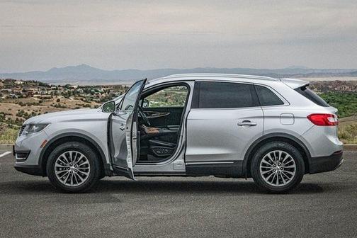 2017 Lincoln MKX Select