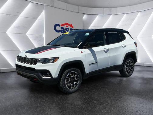 Bright White Clearcoat 2025 Jeep Compass Trailhawk
