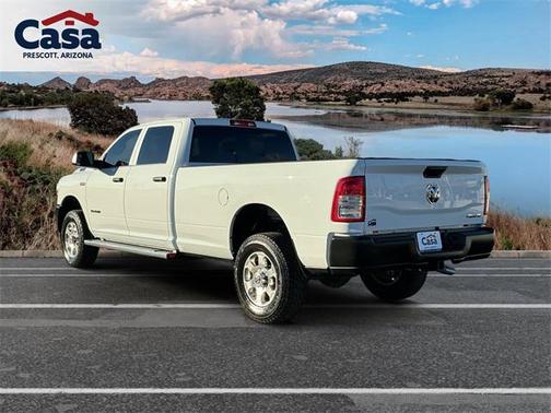 2022 RAM 2500 Tradesman Crew Cab 4x4 8' Box