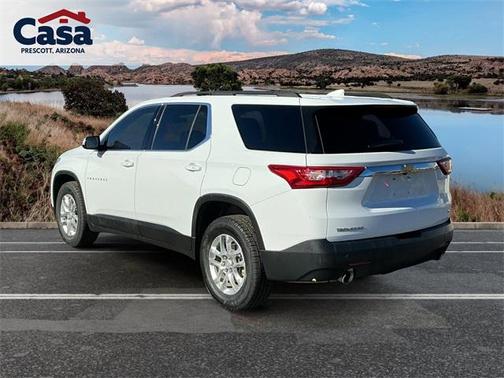 2021 Chevrolet Traverse LT Leather