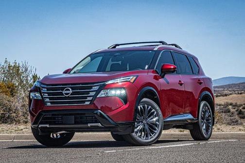 2025 Nissan Rogue Platinum