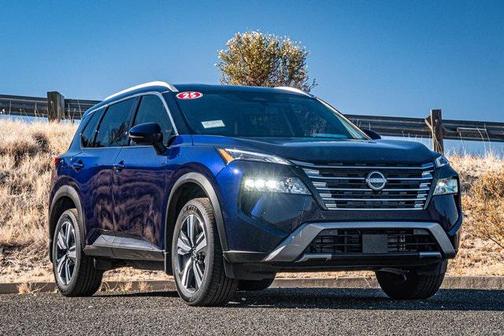 2025 Nissan Rogue SL