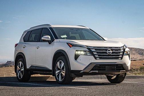 2025 Nissan Rogue SL