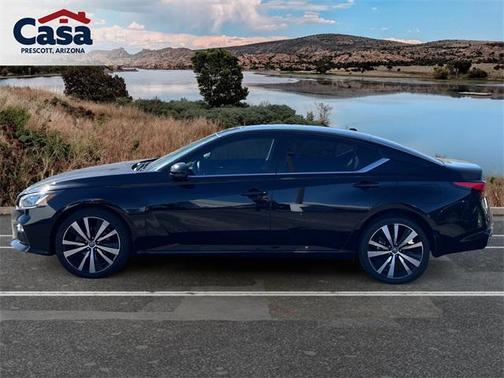 2020 Nissan Altima SR Intelligent AWD