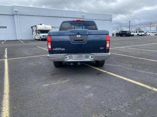 2016 Nissan Frontier SV
