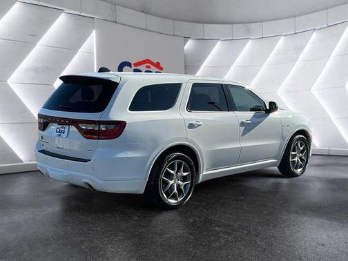 White Knuckle Clearcoat 2026 Dodge Durango GT AWD HEMI V8