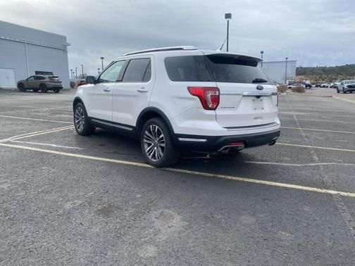 2018 Ford Explorer Platinum