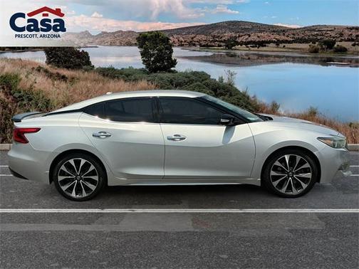 2017 Nissan Maxima 3.5 SR