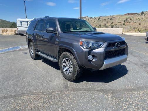 Magnetic Gray Metallic 2018 Toyota 4Runner TRD Off Road