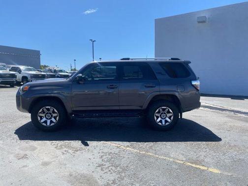 Magnetic Gray Metallic 2018 Toyota 4Runner TRD Off Road