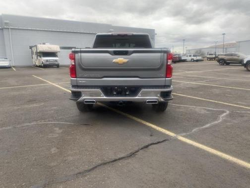2025 Chevrolet Silverado 1500 LTZ