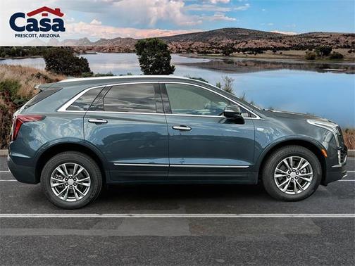 2021 Cadillac XT5 Premium Luxury