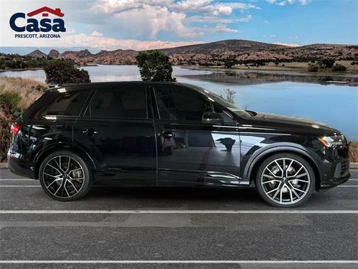 2020 Audi Q7 55 Prestige