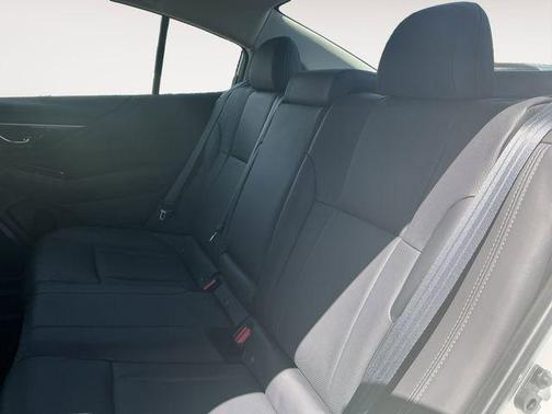 Crystal White Pearl 2020 Subaru Legacy Limited