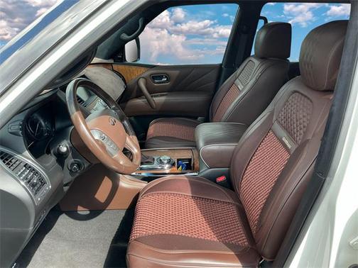 2017 INFINITI QX80 Limited