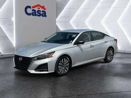 Brilliant Silver Metallic 2024 Nissan Altima 2.5 SV