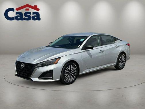 Brilliant Silver Metallic 2024 Nissan Altima 2.5 SV