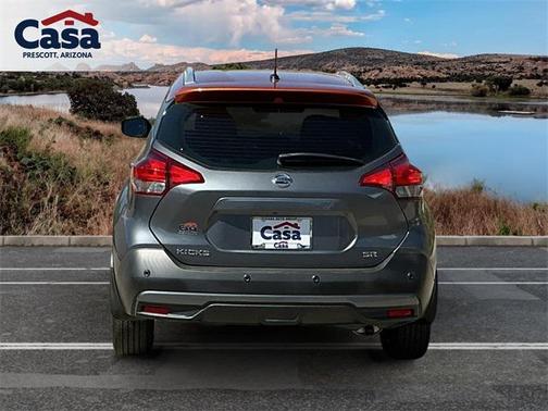 2020 Nissan Kicks SR