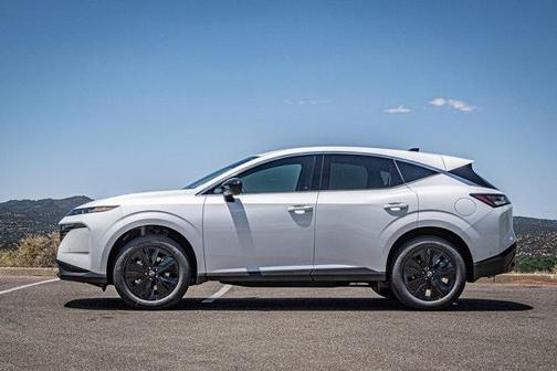 2025 Nissan Murano SV