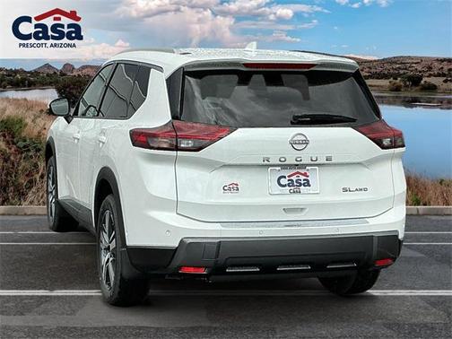 2025 Nissan Rogue SL