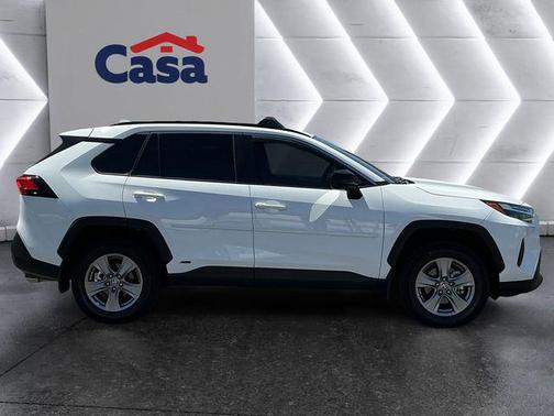 Ice Cap 2024 Toyota RAV4 Hybrid LE