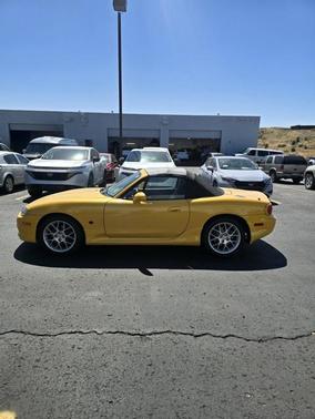 2002 Mazda MX-5 Miata Cloth