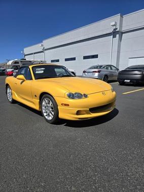 2002 Mazda MX-5 Miata Cloth