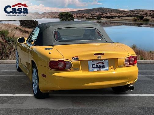 2002 Mazda MX-5 Miata Cloth