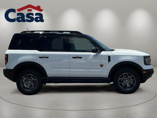 Oxford White 2024 Ford Bronco Sport Badlands