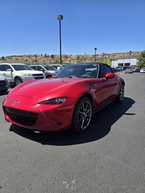 2017 Mazda MX-5 Miata Grand Touring