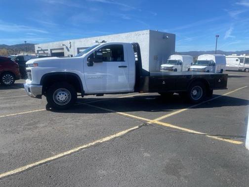 2025 Chevrolet Silverado 3500 WT