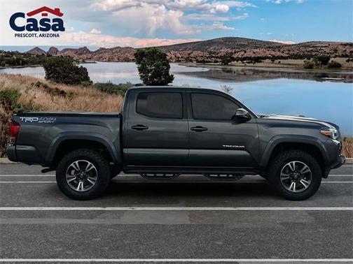 2017 Toyota Tacoma TRD Sport