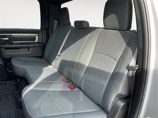 2021 RAM 1500 Classic Warlock Crew Cab 4x4 5'7' Box