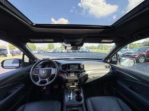 Sonic Gray Pearl 2023 Honda Passport EX-L