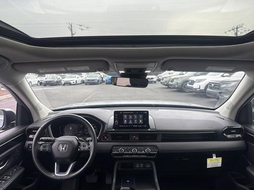 2025 Honda Pilot Touring+