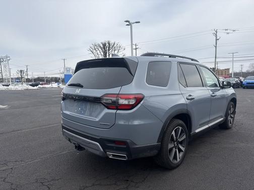 2025 Honda Pilot Touring+