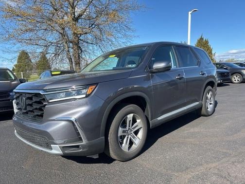Modern Steel Metallic 2025 Honda Pilot EX-L